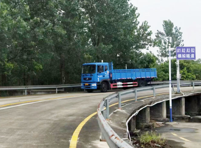 无锡A2曲线行驶的操作要领都有哪些呢-无锡哪里能学AB证